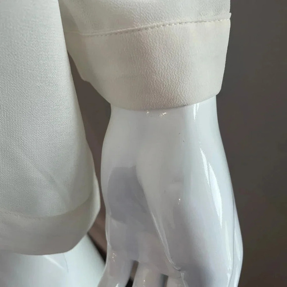 Marla Wynne Layers Off White/Ivory Button up Dolman Sleeve Blouse size M… - Picture 9 of 11